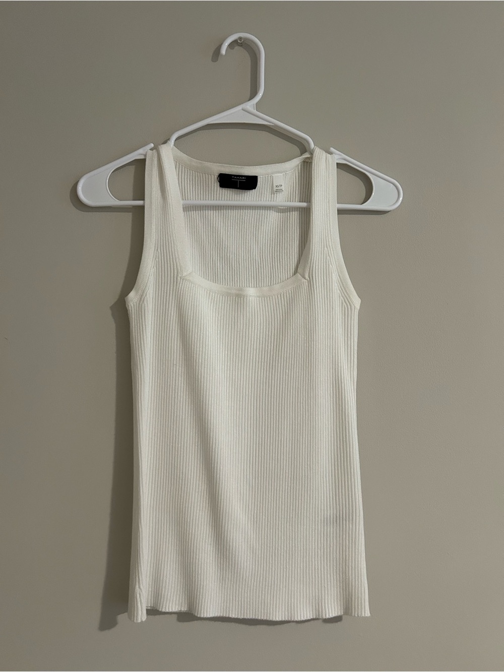 Tahari Cream Ribbed Square-Neck Tank Top